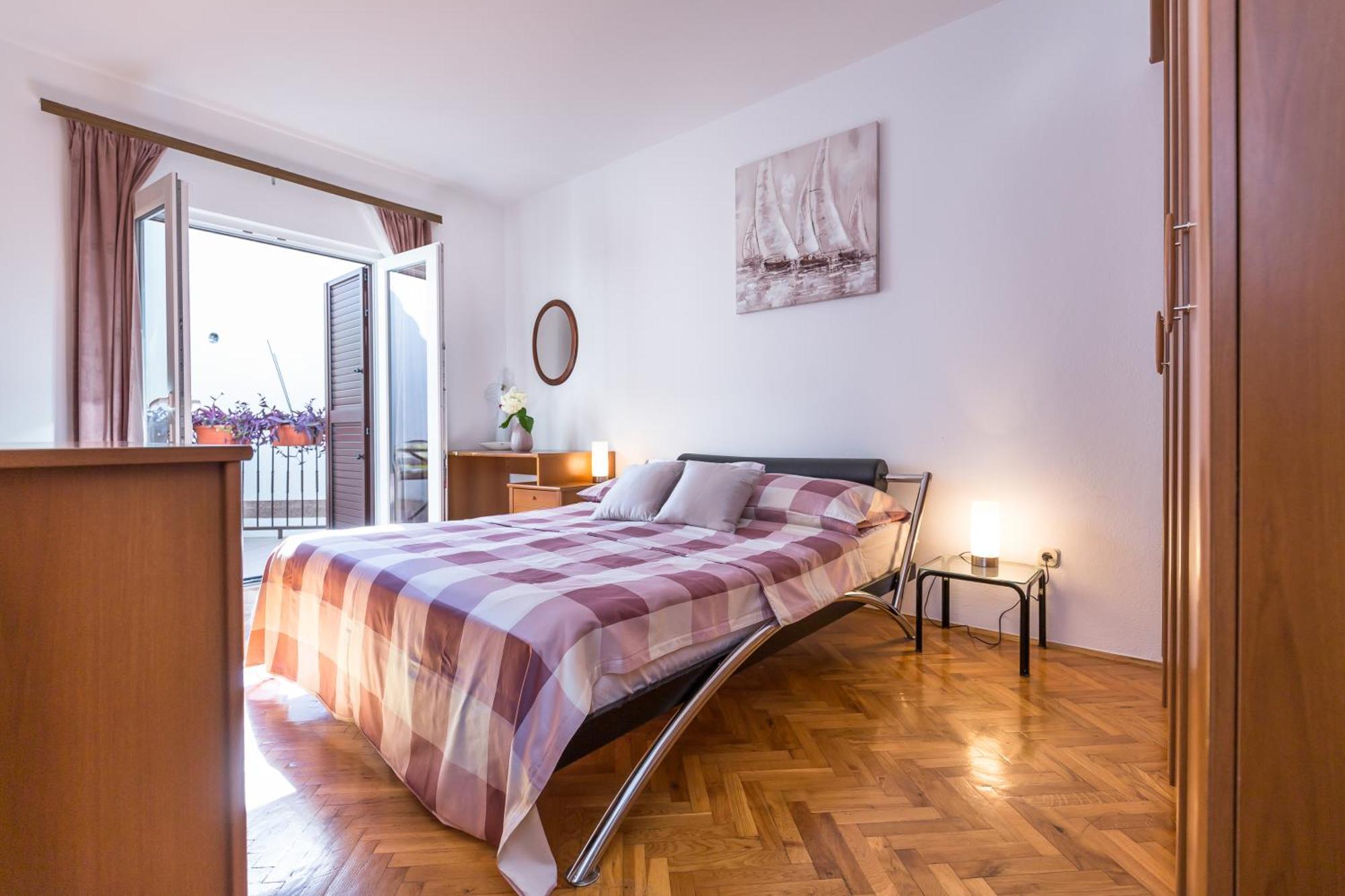 Apartmani Lovrenco Krvavica Kültér fotó
