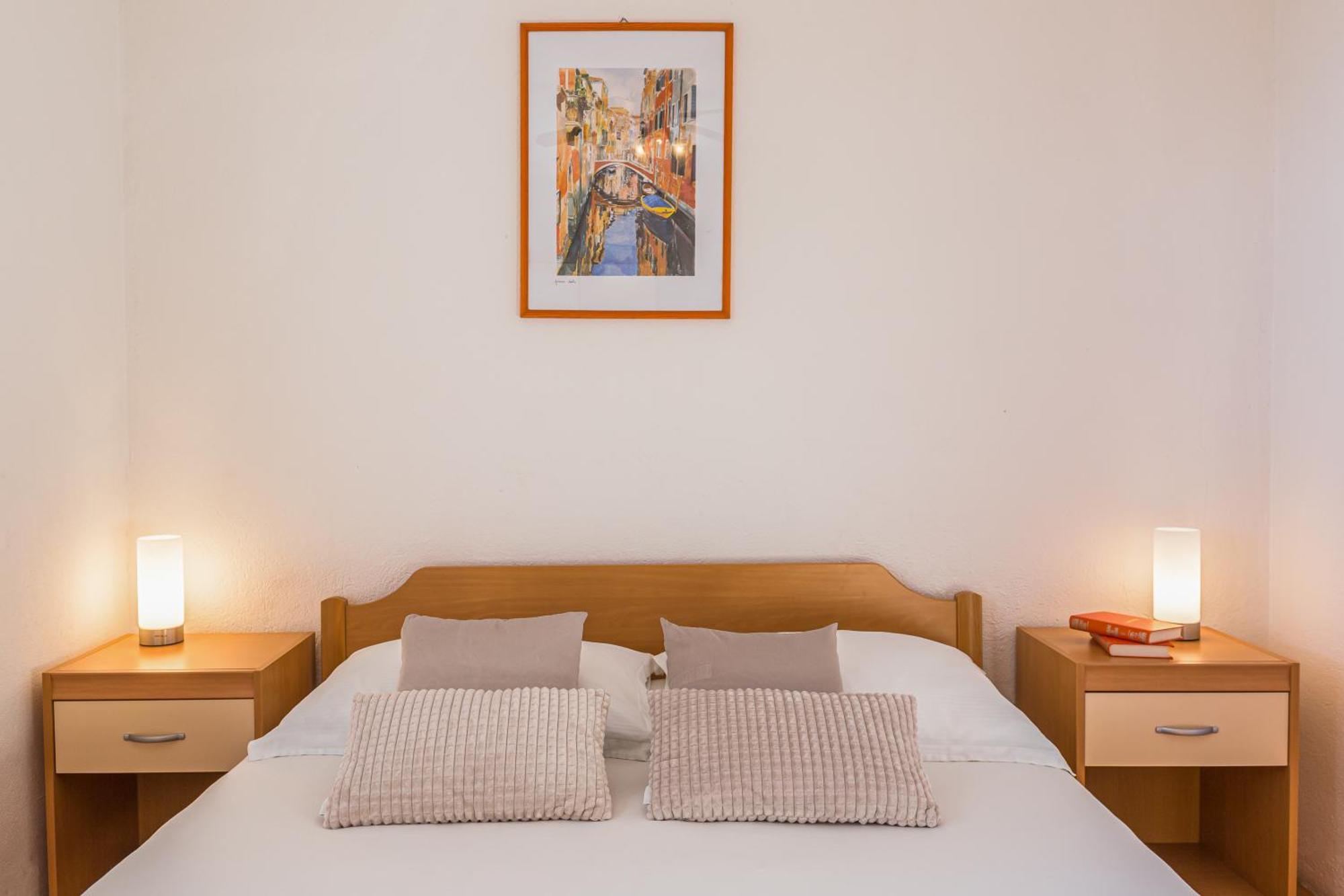 Apartmani Lovrenco Krvavica Kültér fotó