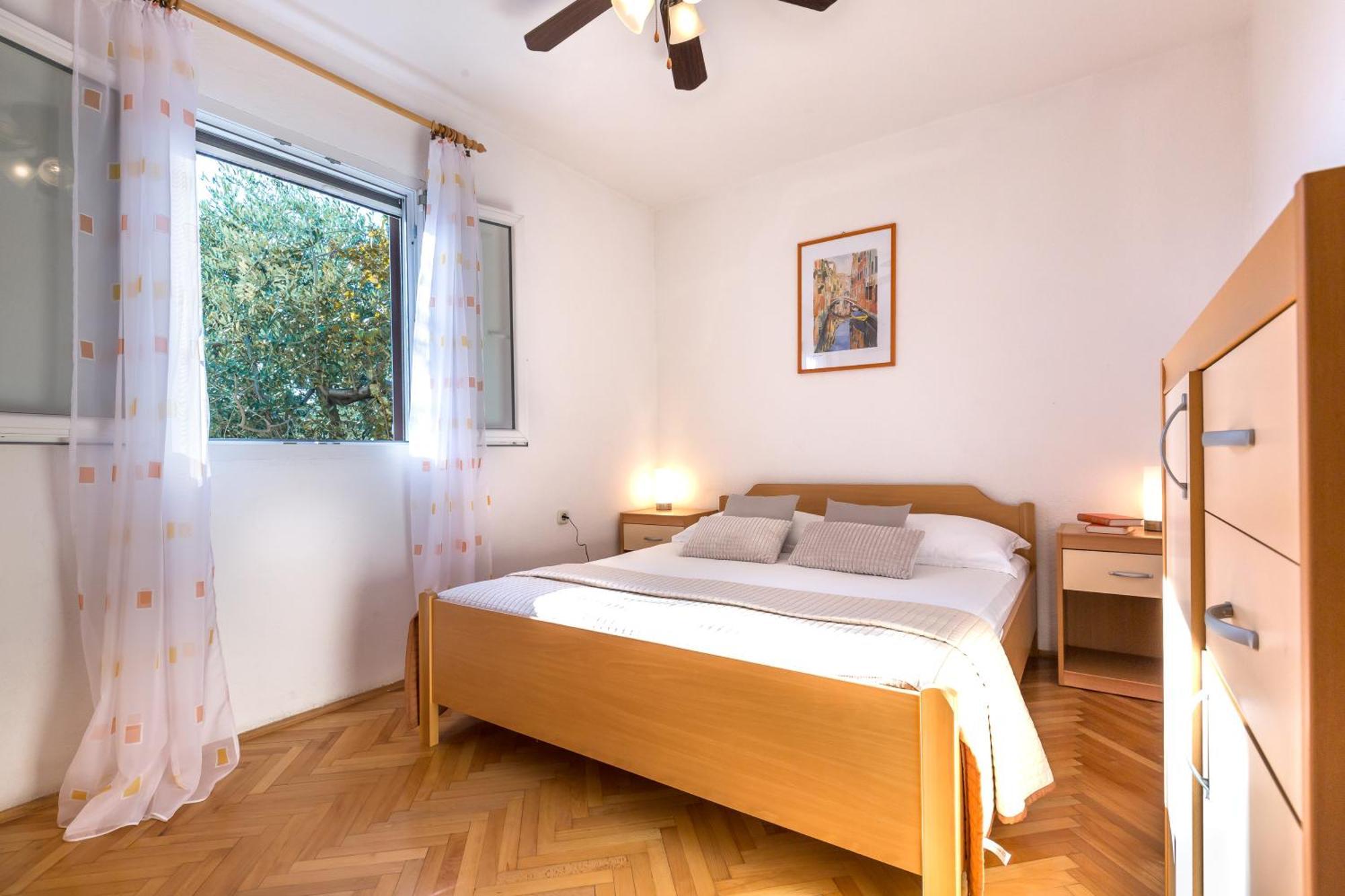 Apartmani Lovrenco Krvavica Kültér fotó
