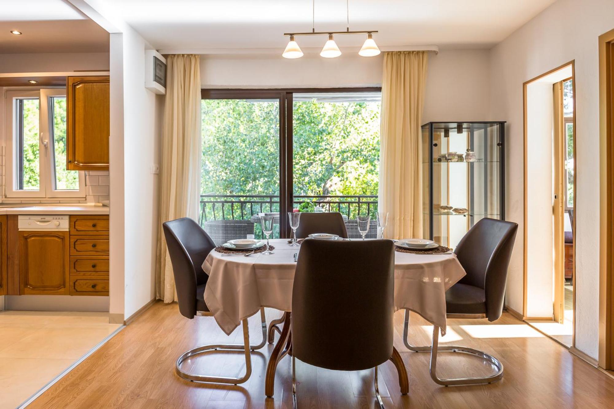 Apartmani Lovrenco Krvavica Kültér fotó